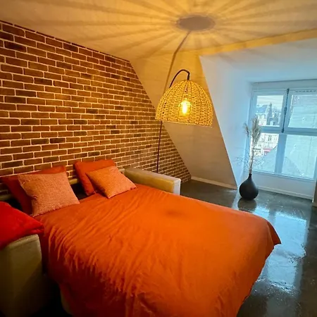 Апартаменти Hyper Centre *