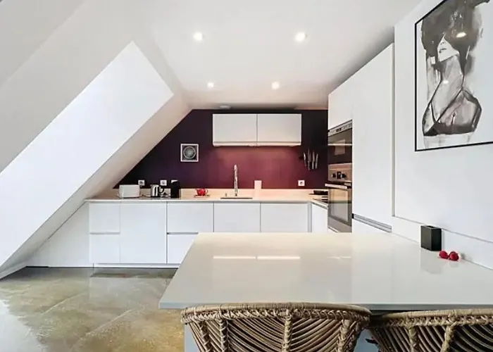 Duplex Hyper Centre - 100% équipé Appartement