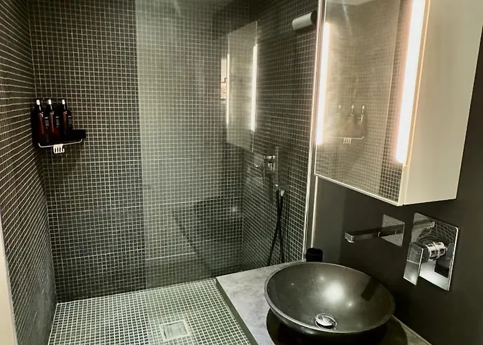 Duplex Hyper Centre - 100% équipé Appartement *